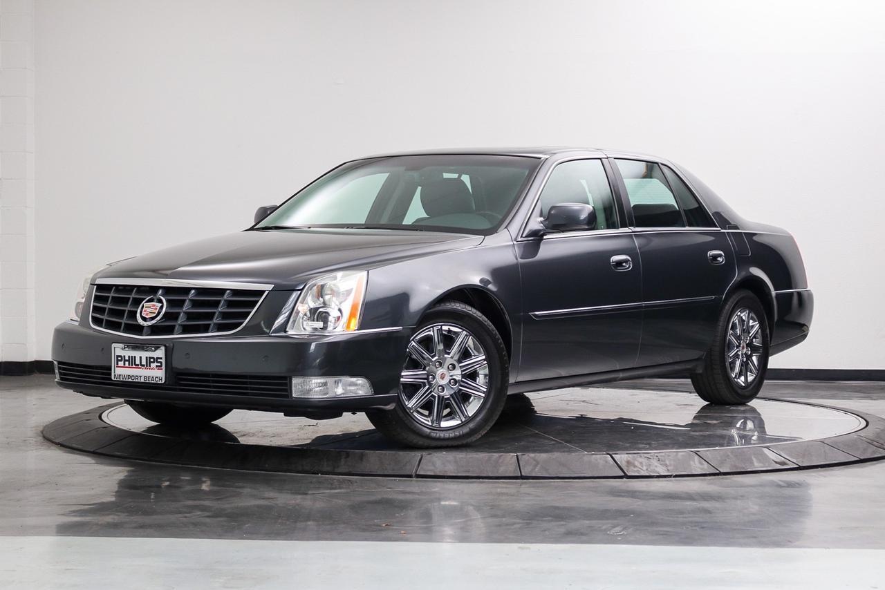 2011 Cadillac DTS Premium Collection