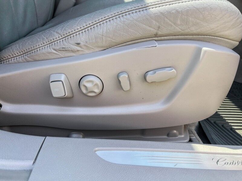 2011 Cadillac DTS Premium Collection Wilmington NC