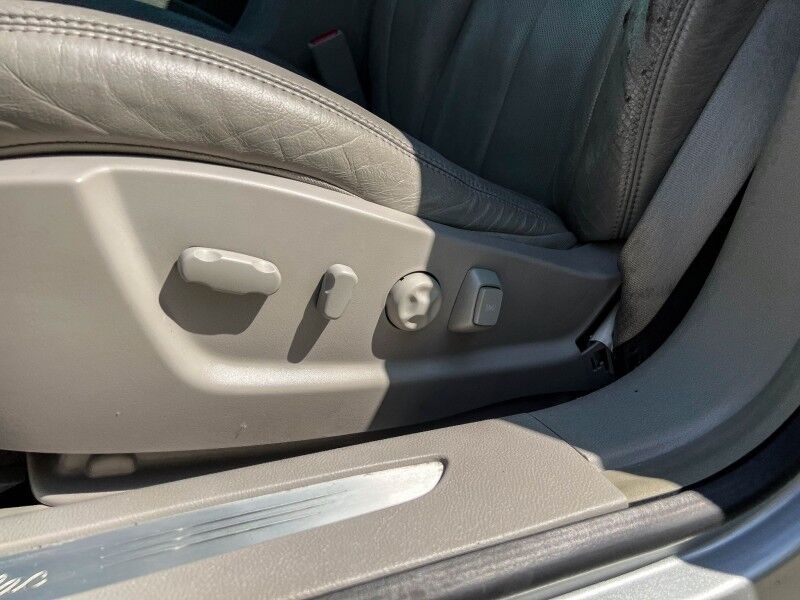 2011 Cadillac DTS Premium Collection Wilmington NC