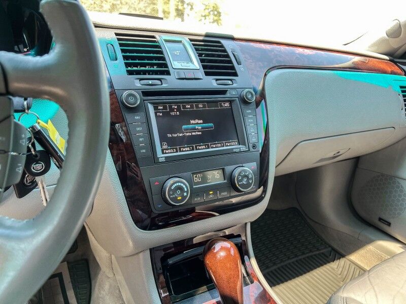 2011 Cadillac DTS Premium Collection Wilmington NC