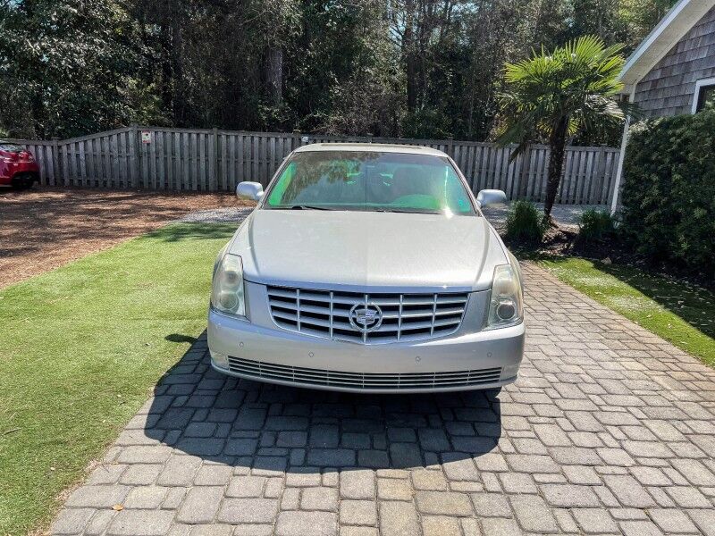 2011 Cadillac DTS Premium Collection