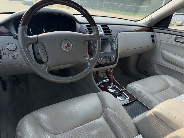 2011 Cadillac DTS Premium West Burlington IA