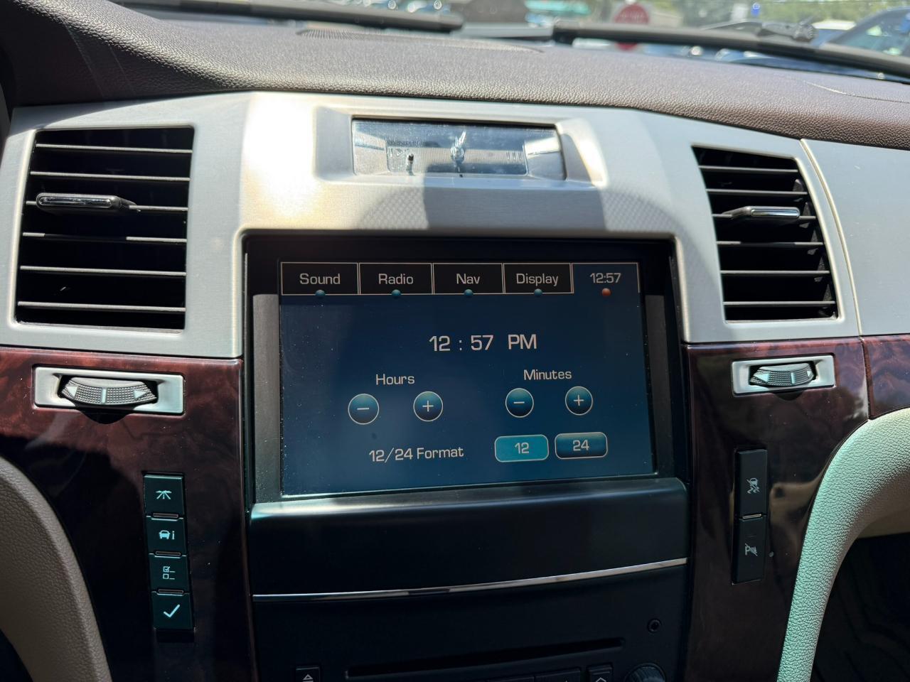 2011 Cadillac Escalade AWD 4dr Premium Jacksonville FL