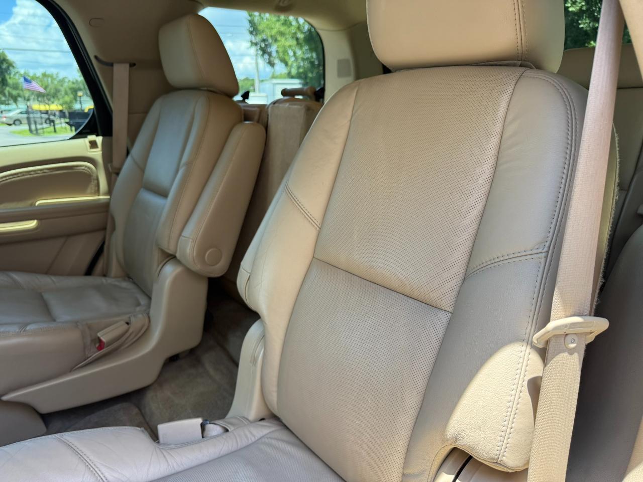 2011 Cadillac Escalade AWD 4dr Premium Jacksonville FL