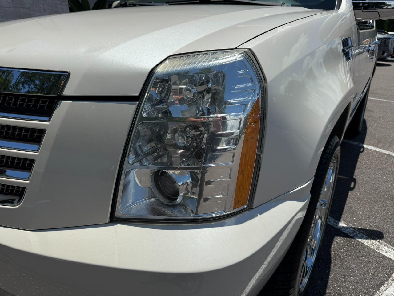 2011 Cadillac Escalade AWD 4dr Premium Jacksonville FL