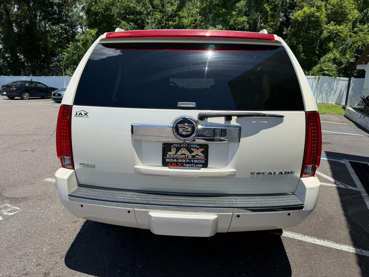 2011 Cadillac Escalade AWD 4dr Premium Jacksonville FL