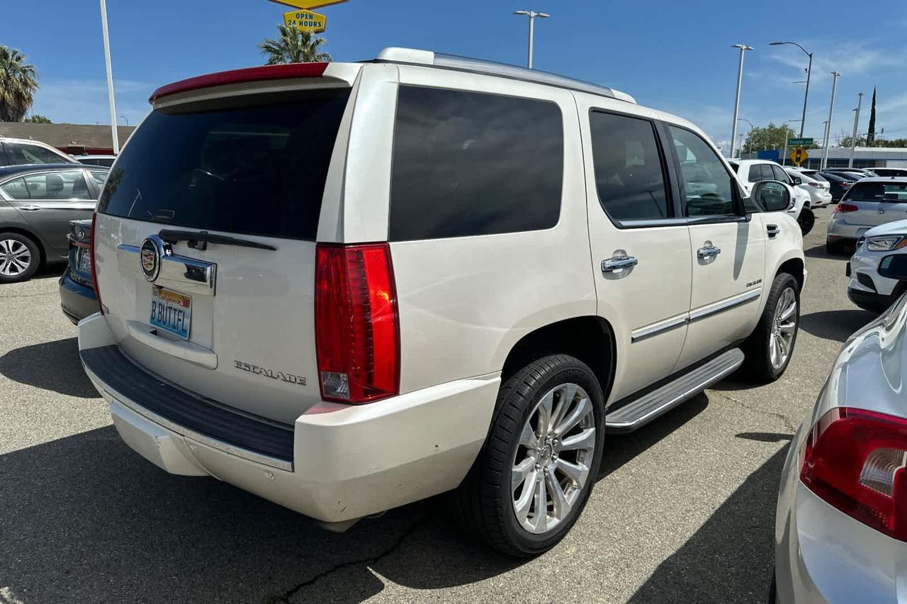 2011 Cadillac Escalade Base Roseville CA