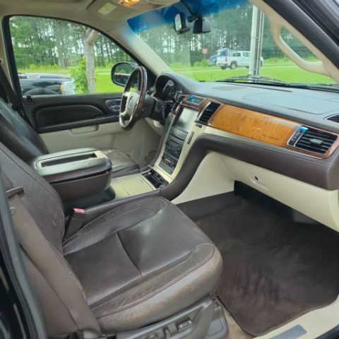 2011 Cadillac Escalade ESV Platinum Edition