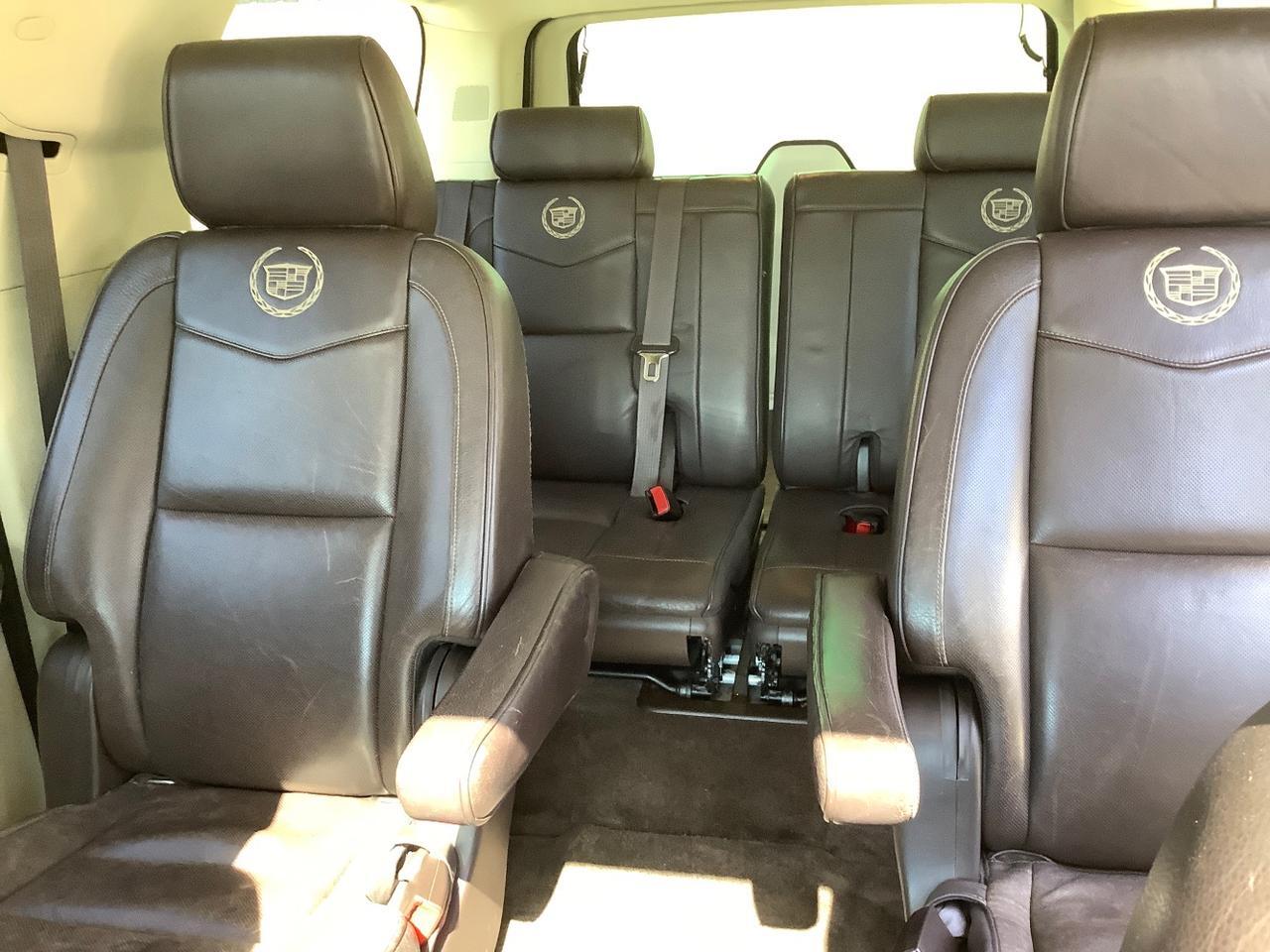 2011 Cadillac Escalade ESV Platinum Edition Hayden ID