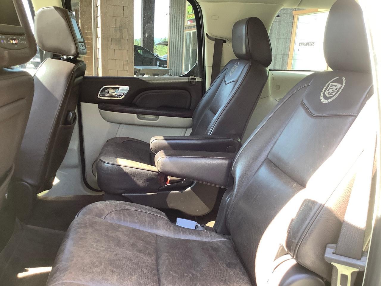 2011 Cadillac Escalade ESV Platinum Edition Hayden ID