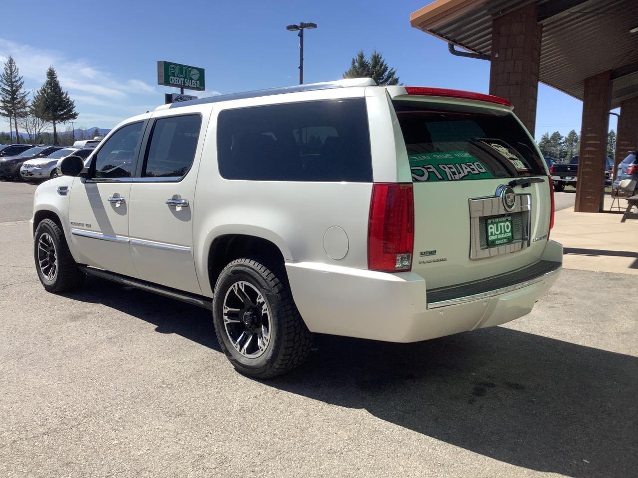 2011 Cadillac Escalade ESV Platinum Edition Hayden, ID