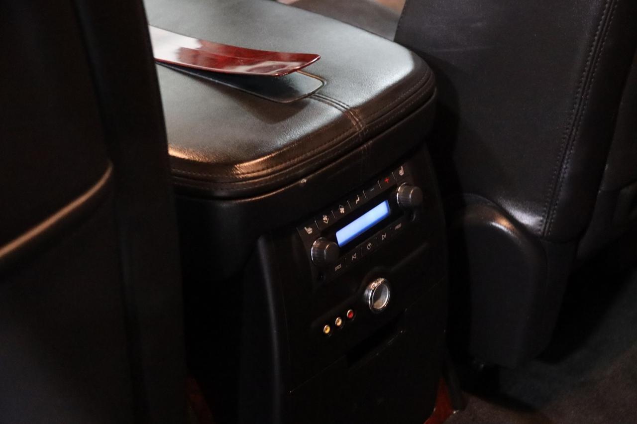 2011 Cadillac Escalade ESV Premium AWD 4dr Suv Skokie IL