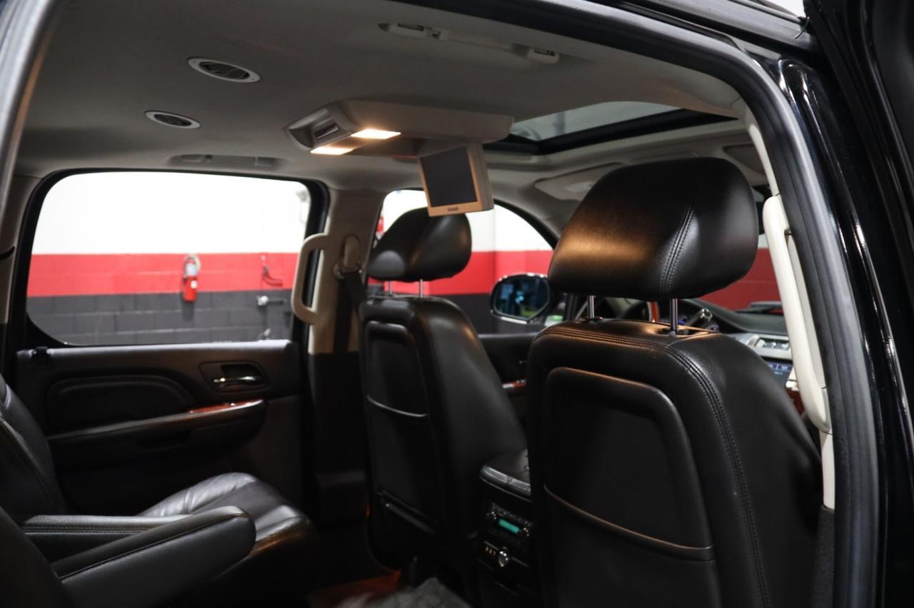 2011 Cadillac Escalade ESV Premium AWD 4dr Suv Skokie IL