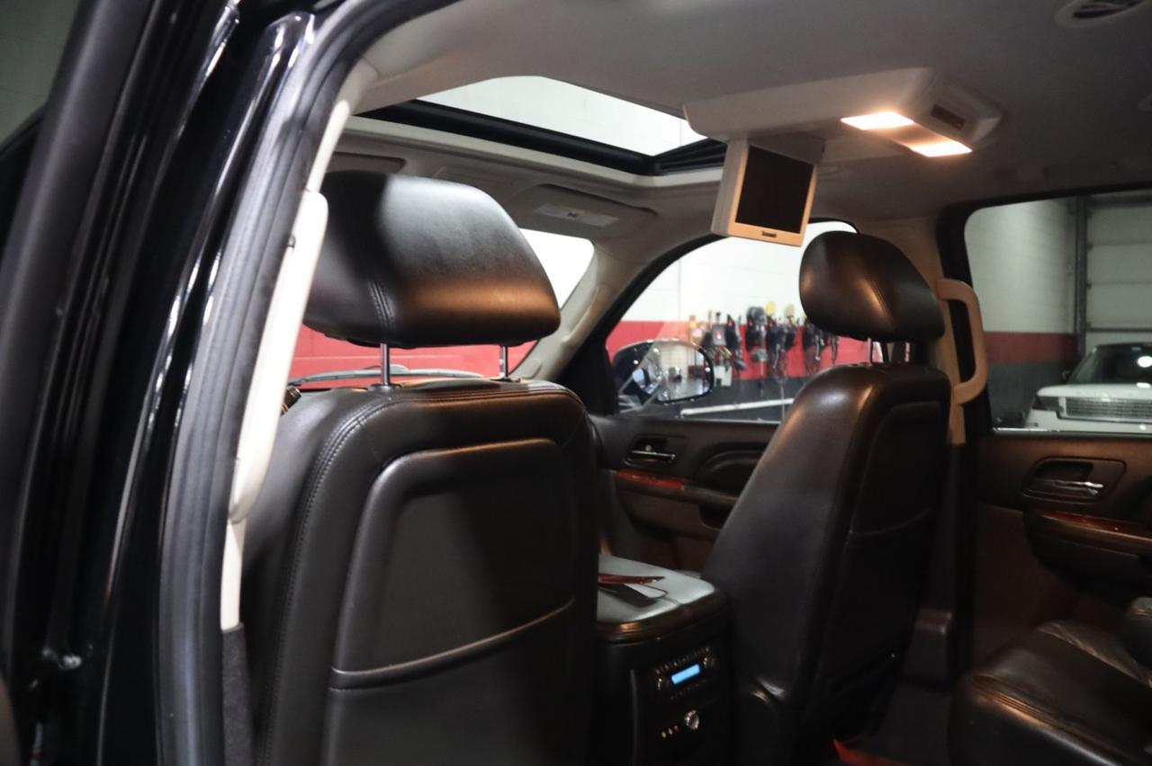 2011 Cadillac Escalade ESV Premium AWD 4dr Suv Skokie IL
