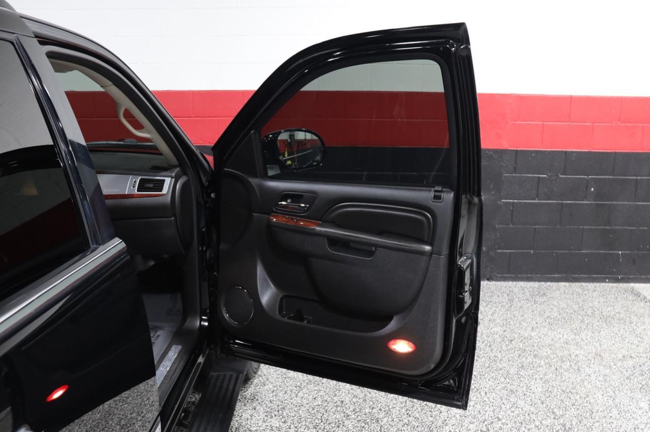 2011 Cadillac Escalade ESV Premium AWD 4dr Suv Skokie IL