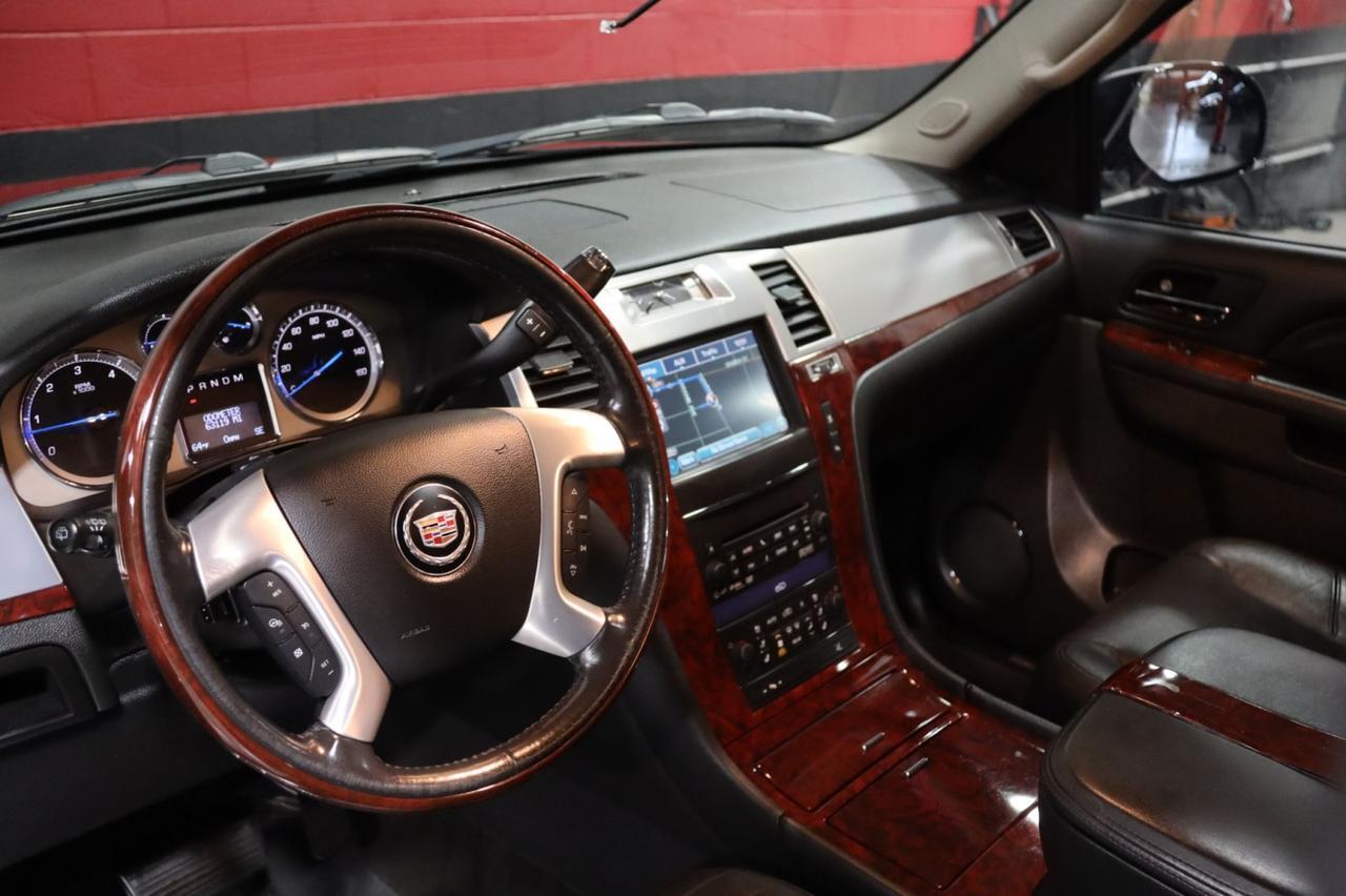 2011 Cadillac Escalade ESV Premium AWD 4dr Suv Skokie IL