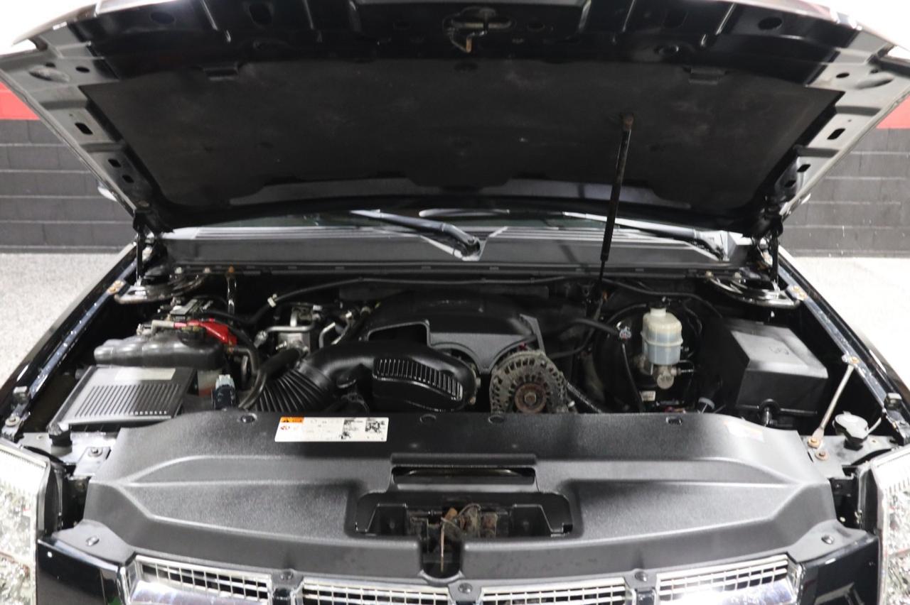 2011 Cadillac Escalade ESV Premium AWD 4dr Suv Skokie IL