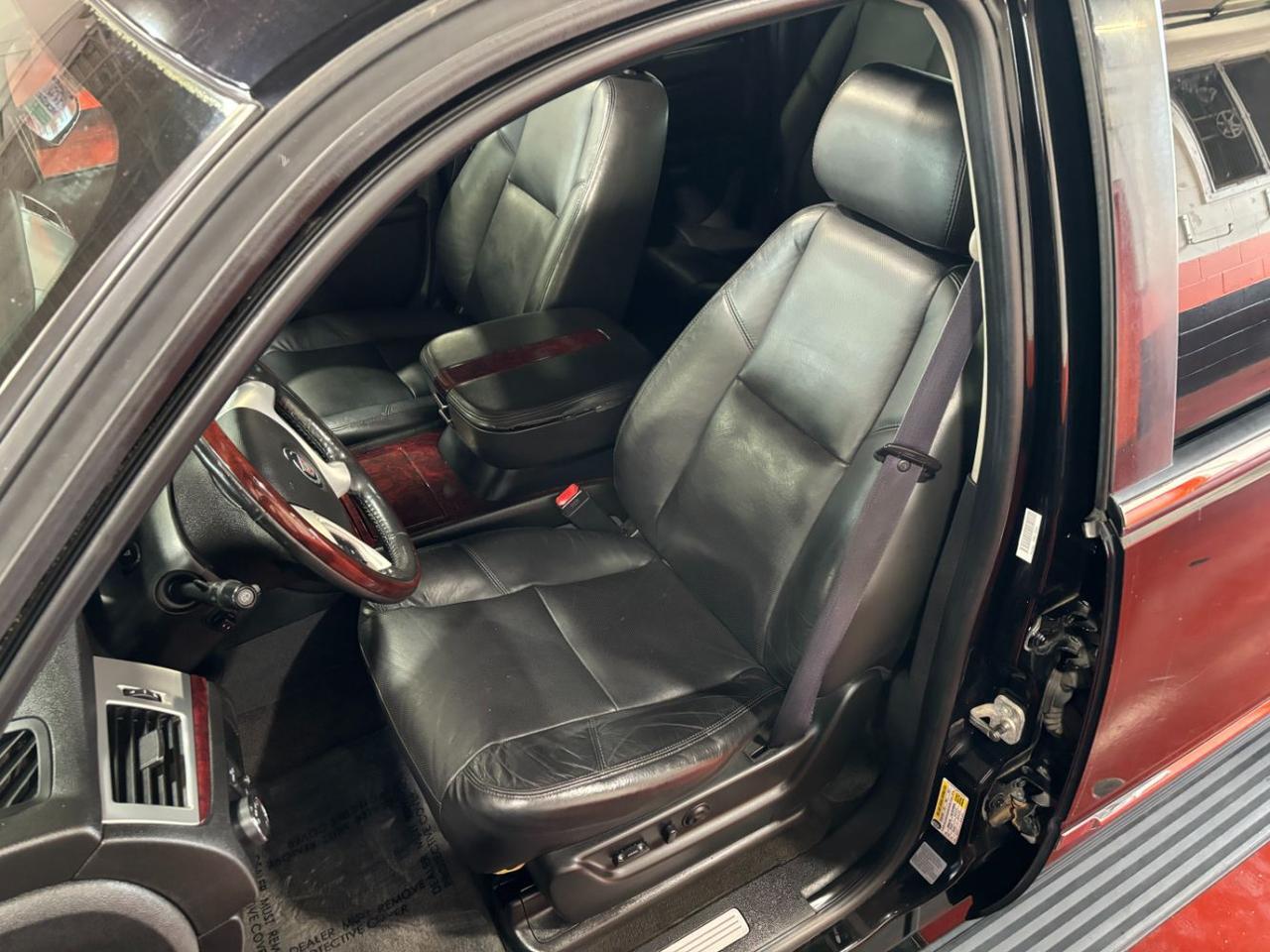 2011 Cadillac Escalade ESV Premium Franklin OH