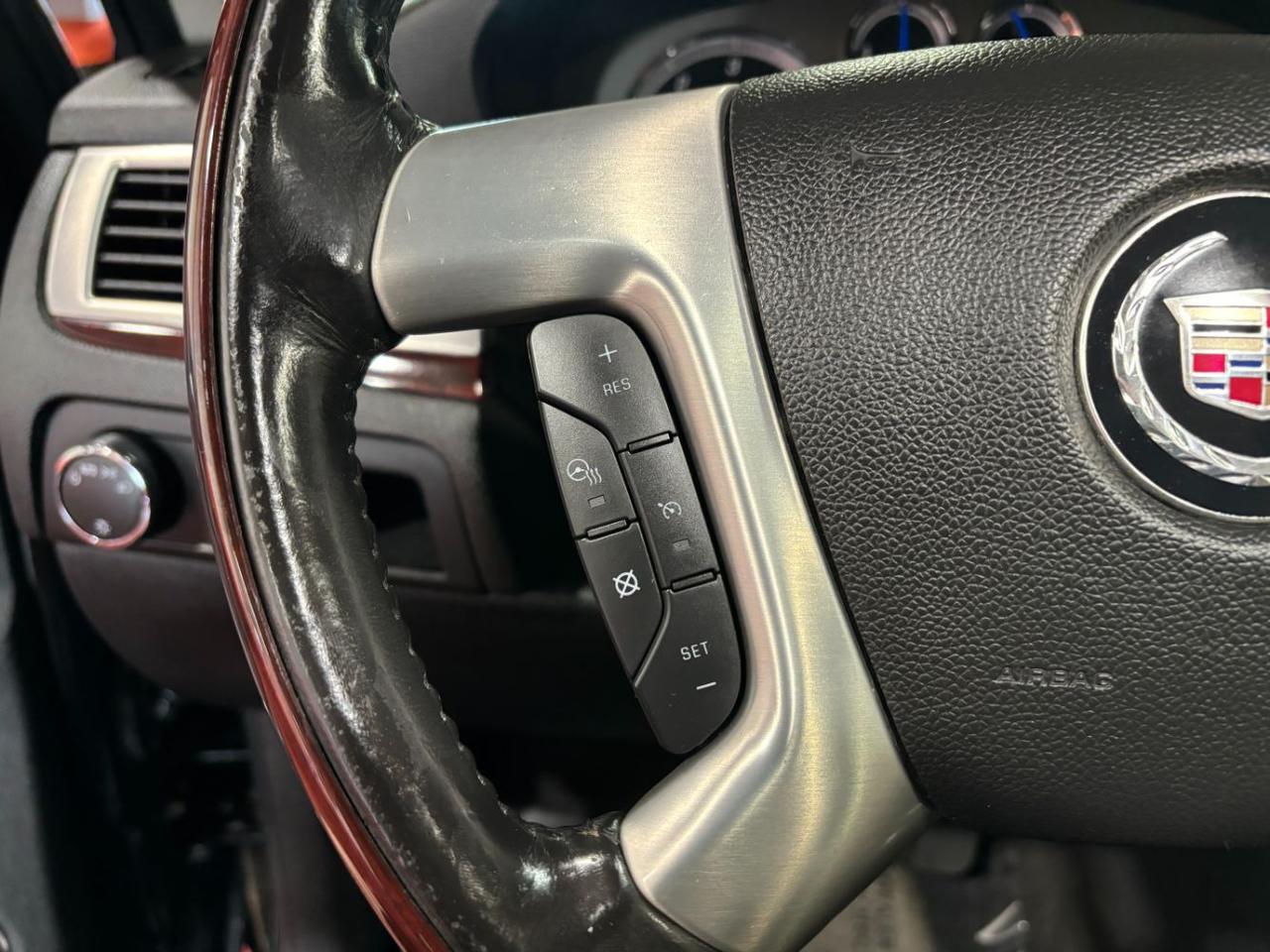 2011 Cadillac Escalade ESV Premium Franklin OH