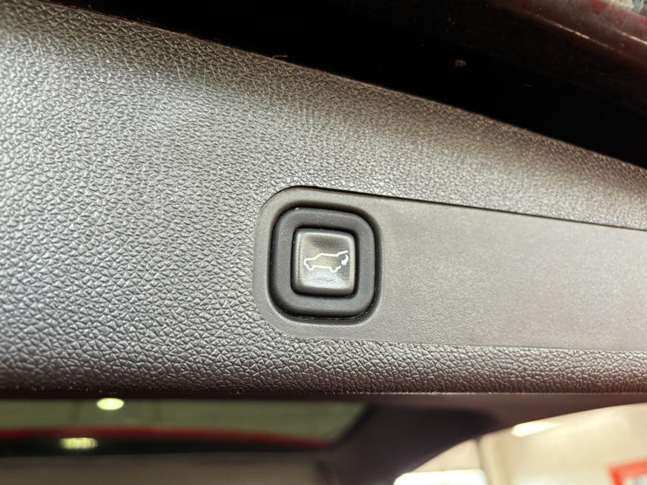 2011 Cadillac Escalade ESV Premium Franklin OH