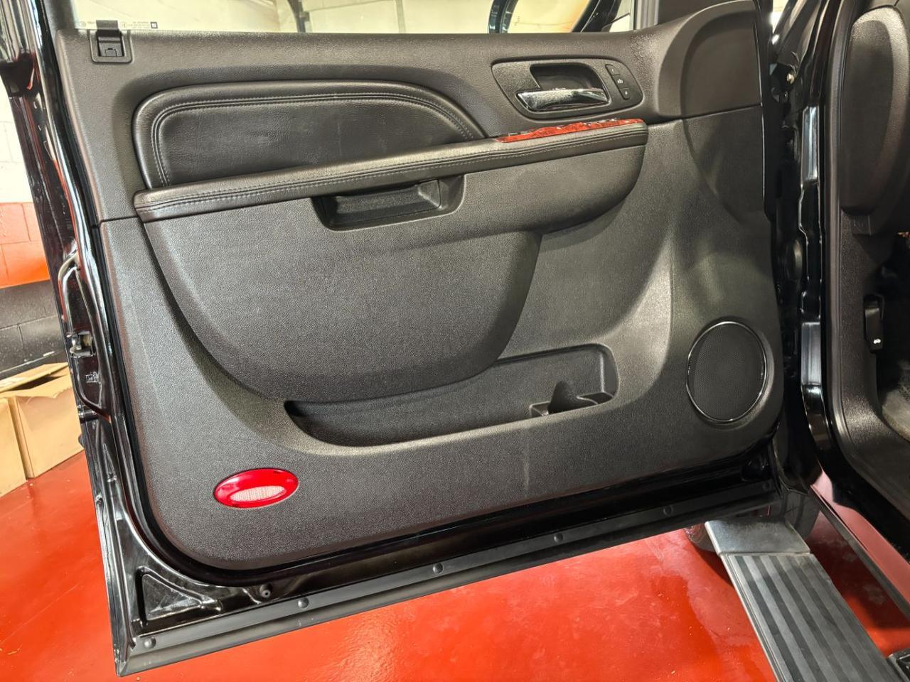 2011 Cadillac Escalade ESV Premium Franklin OH