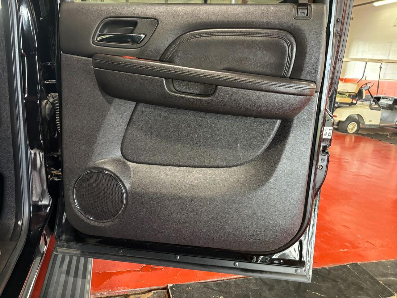 2011 Cadillac Escalade ESV Premium Franklin OH
