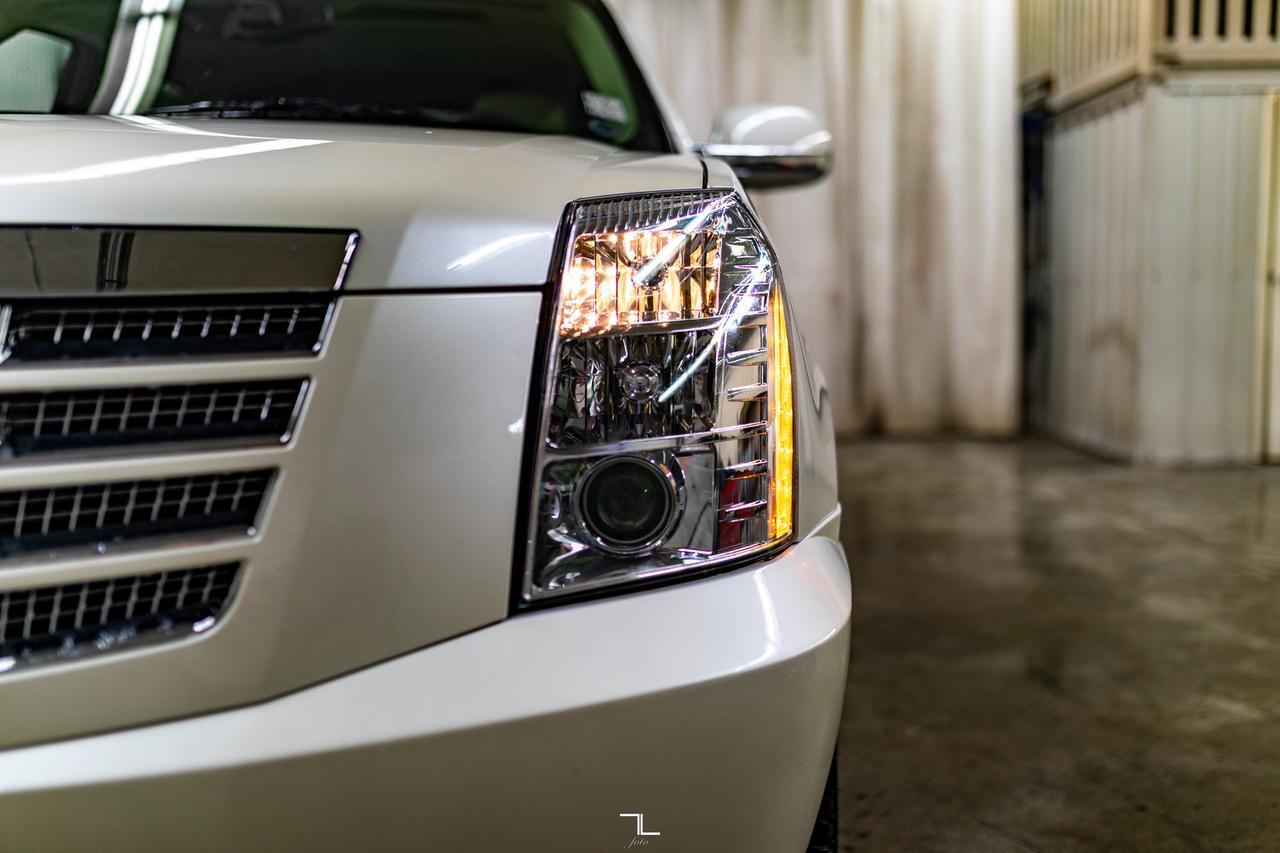 2011 Cadillac Escalade EXT 4x4 Luxury Leather Roof Nav BCam Red Deer AB