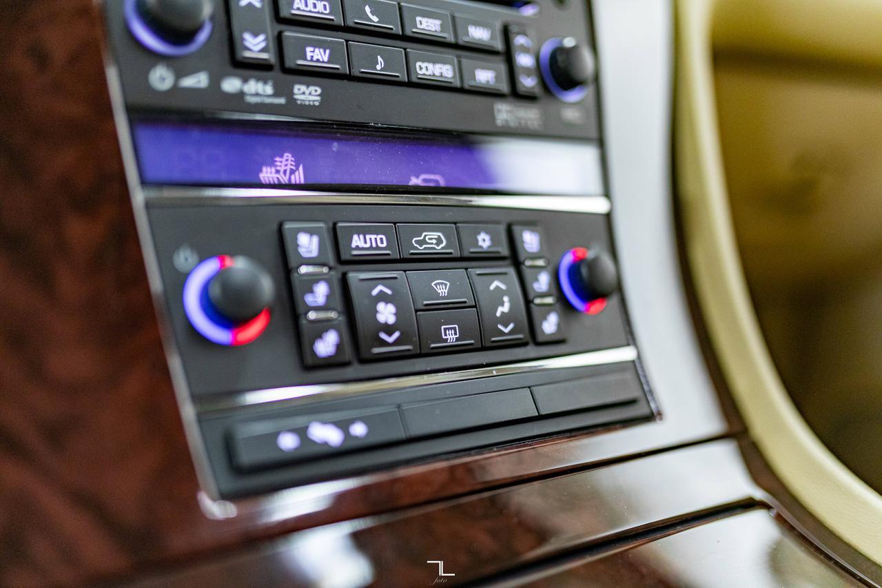 2011 Cadillac Escalade EXT 4x4 Luxury Leather Roof Nav BCam Red Deer AB