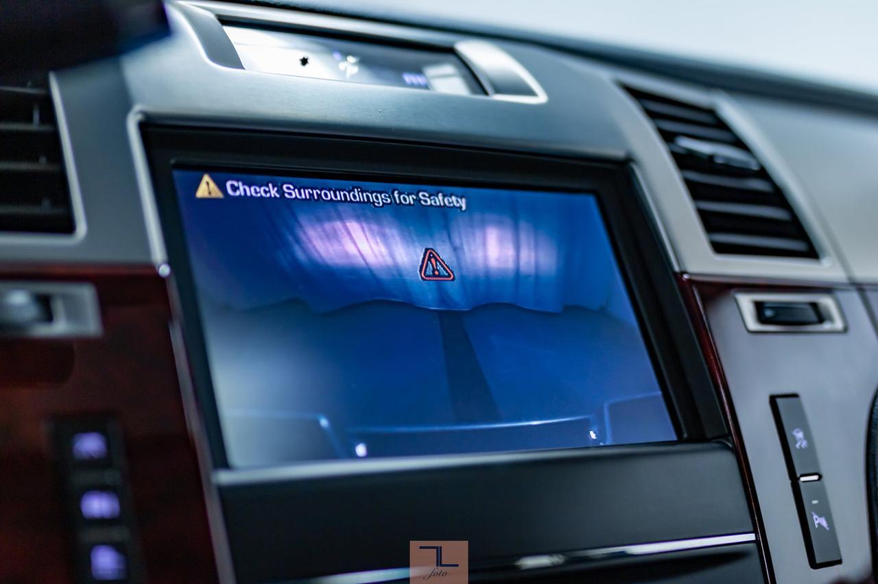 2011 Cadillac Escalade EXT AWD Luxury Edition Leather Roof Nav Red Deer AB