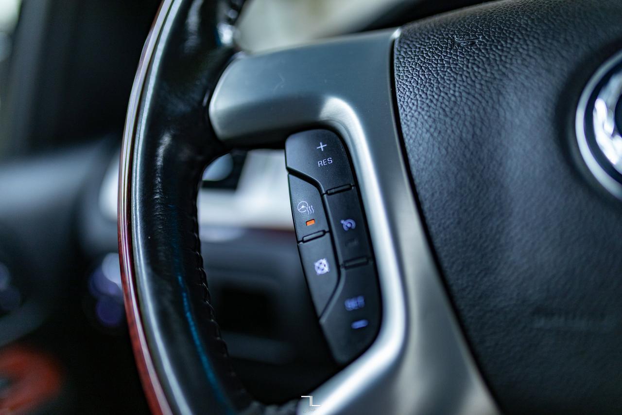 2011 Cadillac Escalade EXT AWD Luxury Leather Roof Nav BCam Red Deer AB