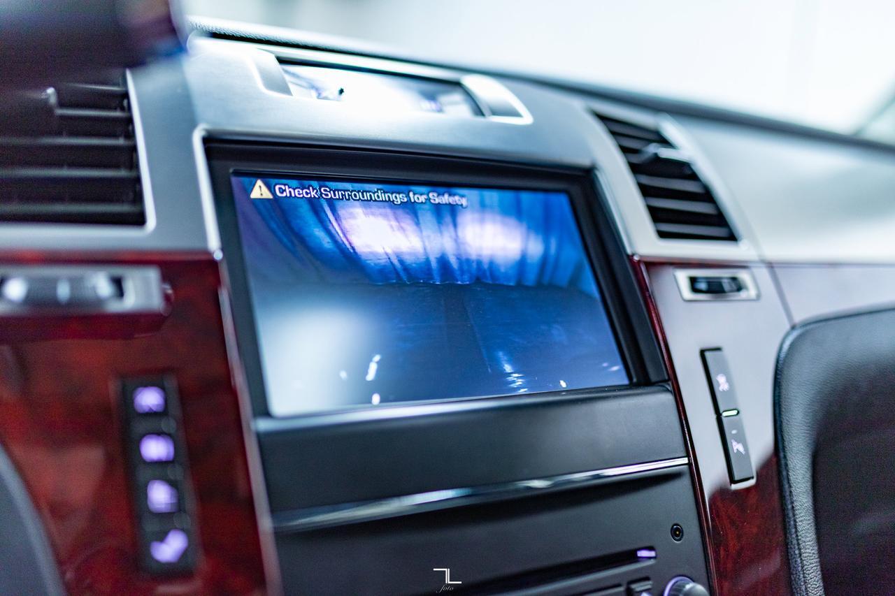 2011 Cadillac Escalade EXT AWD Luxury Leather Roof Nav BCam Red Deer AB