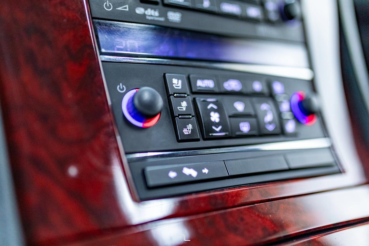 2011 Cadillac Escalade EXT AWD Luxury Leather Roof Nav BCam Red Deer AB