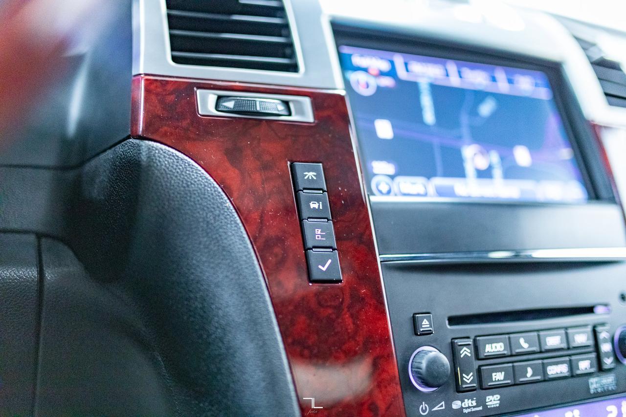 2011 Cadillac Escalade EXT AWD Luxury Leather Roof Nav BCam Red Deer AB