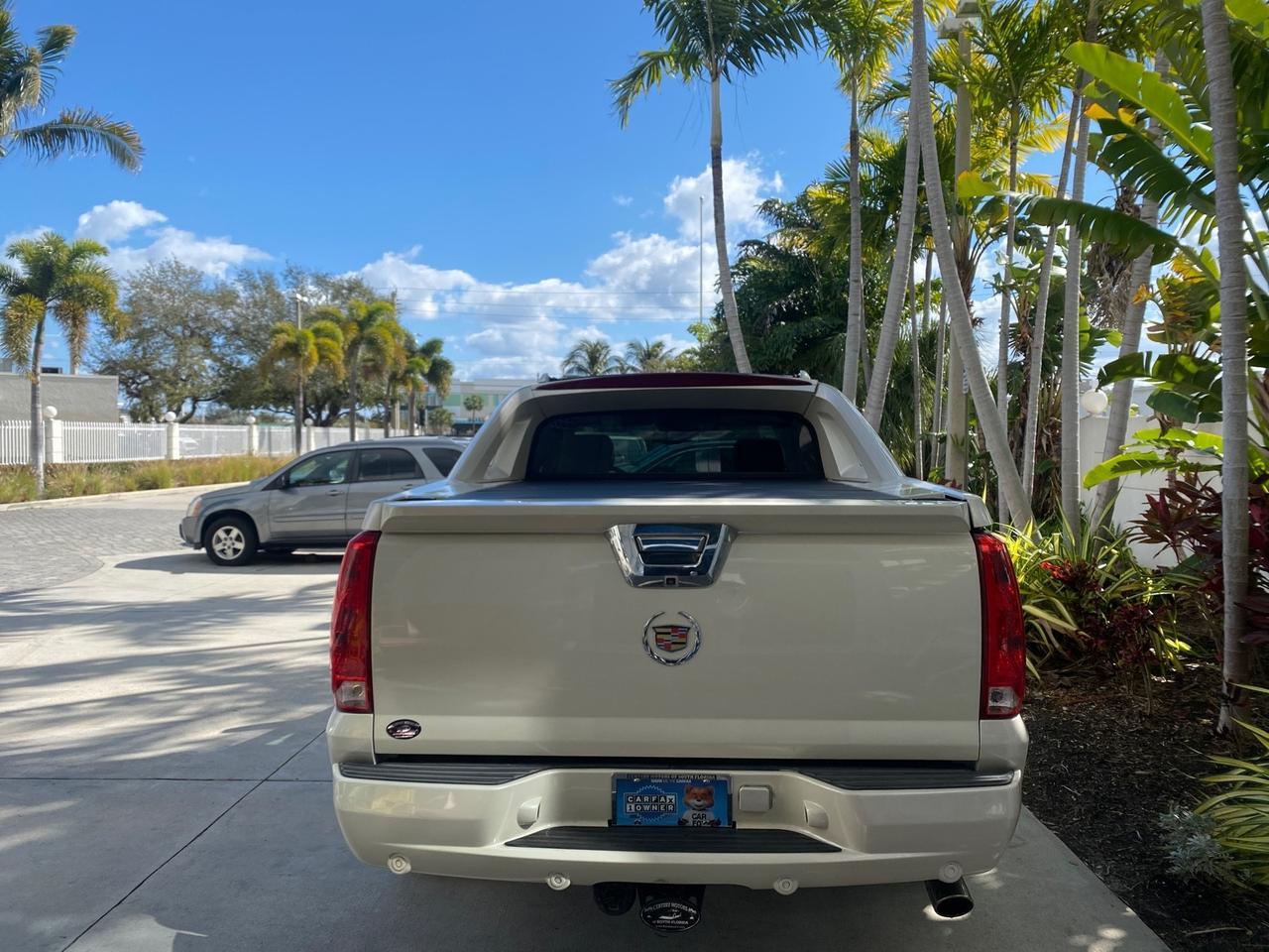 2011 Cadillac Escalade EXT AWD PEARL 1 OWNER Pompano Beach FL