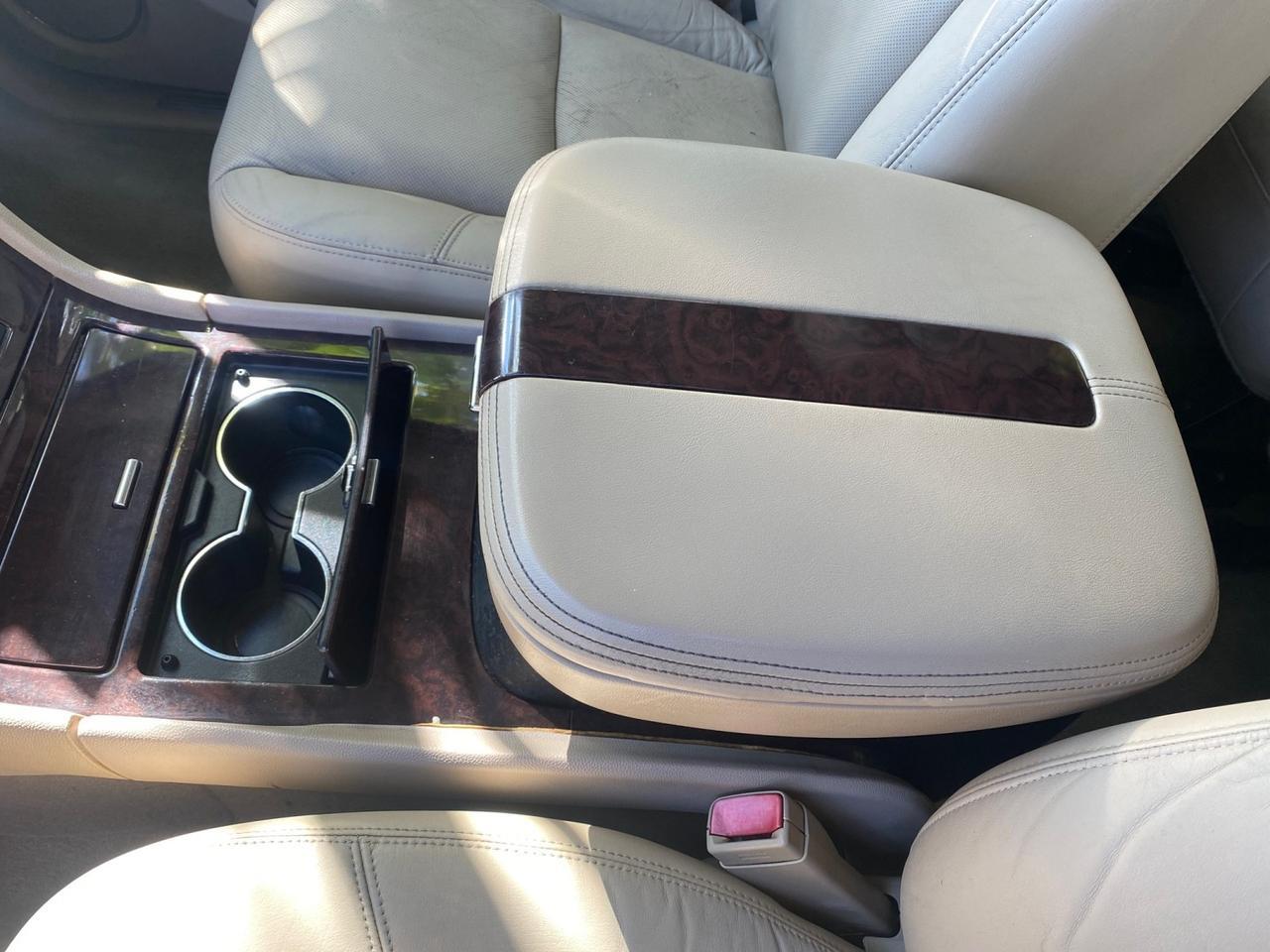 2011 Cadillac Escalade EXT PU AWD PEARL 1 OWNER Pompano Beach FL