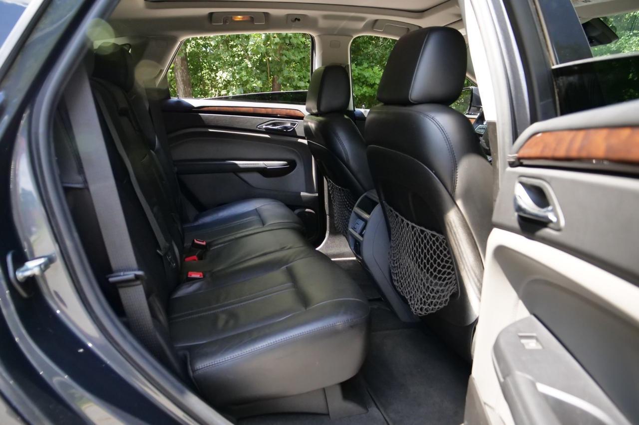 2011 Cadillac SRX Luxury Collection / Navigation / Heated Seats! Lincolnton NC