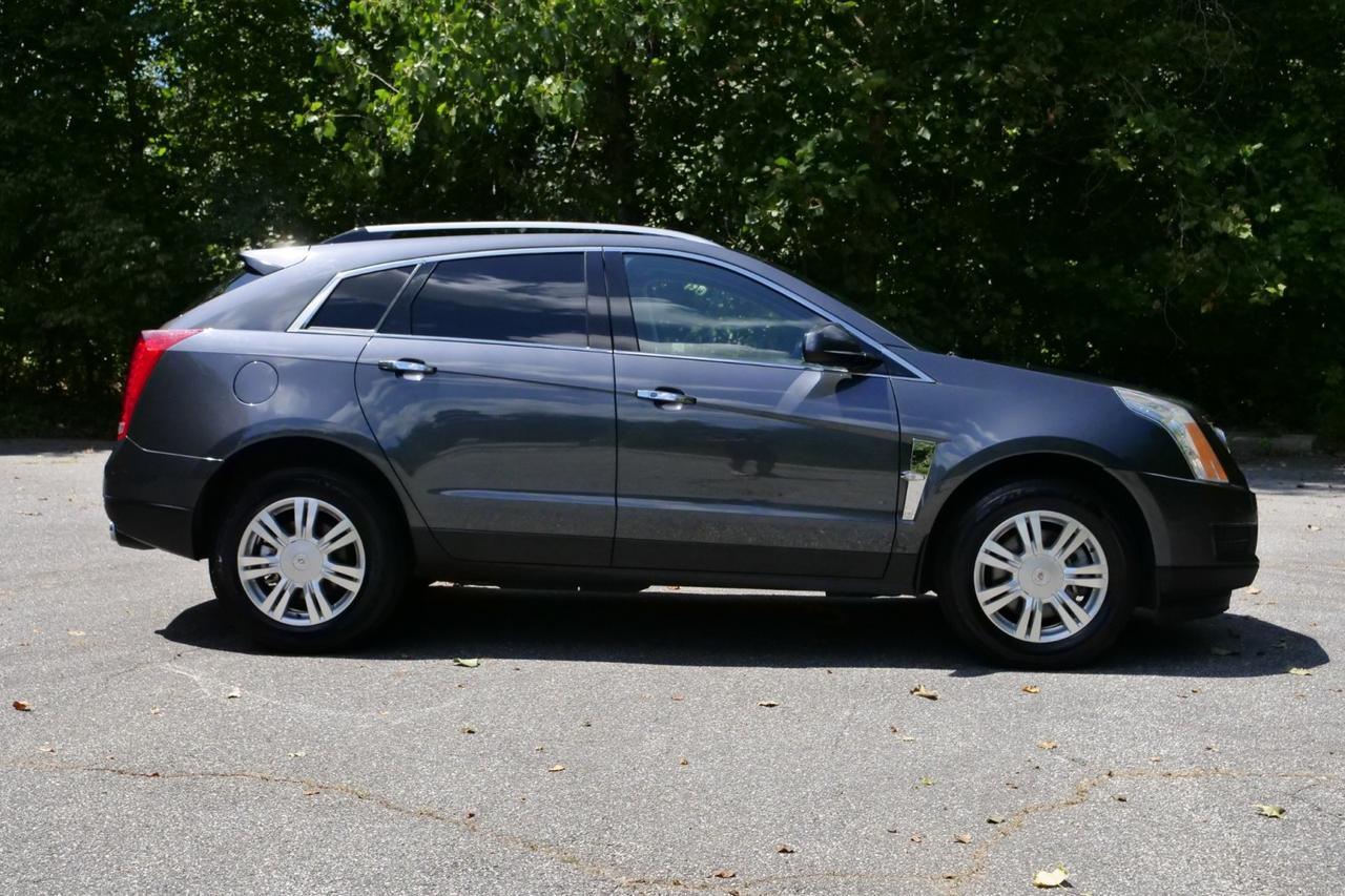 2011 Cadillac SRX Luxury Collection / Navigation / Heated Seats! Lincolnton NC