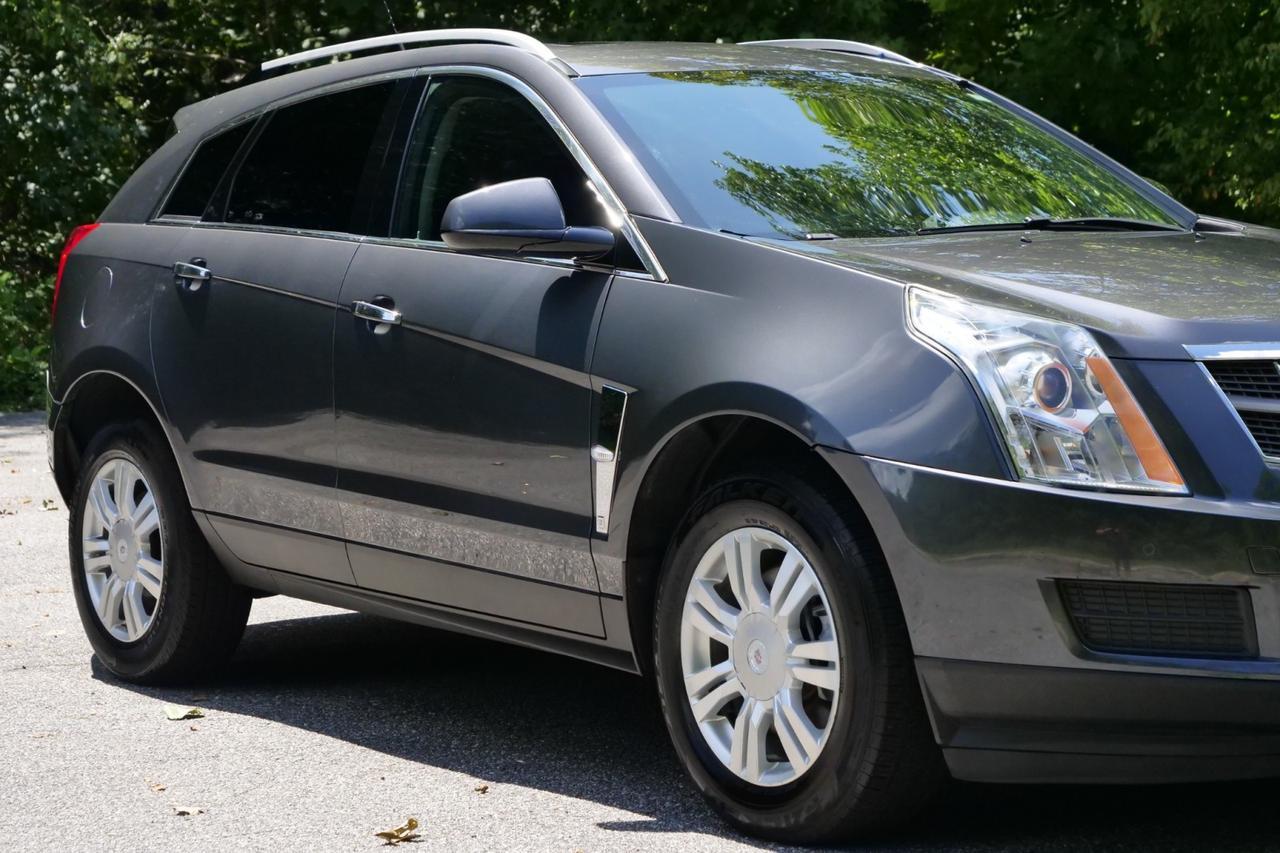 2011 Cadillac SRX Luxury Collection / Navigation / Heated Seats! Lincolnton NC
