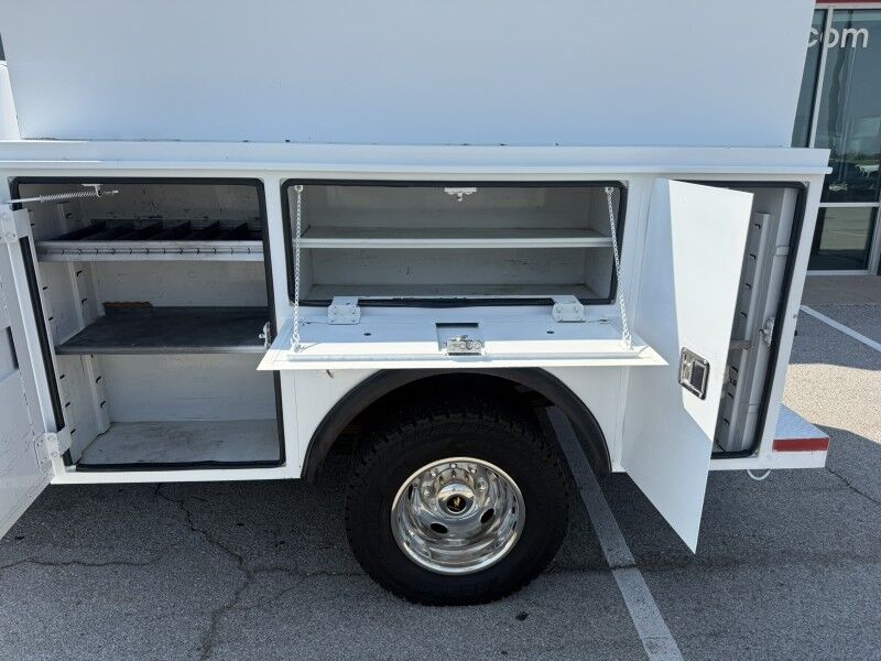 2011 Chevrolet 3500HD DRW 4x4 KUV Utility Work Truck Collinsville OK