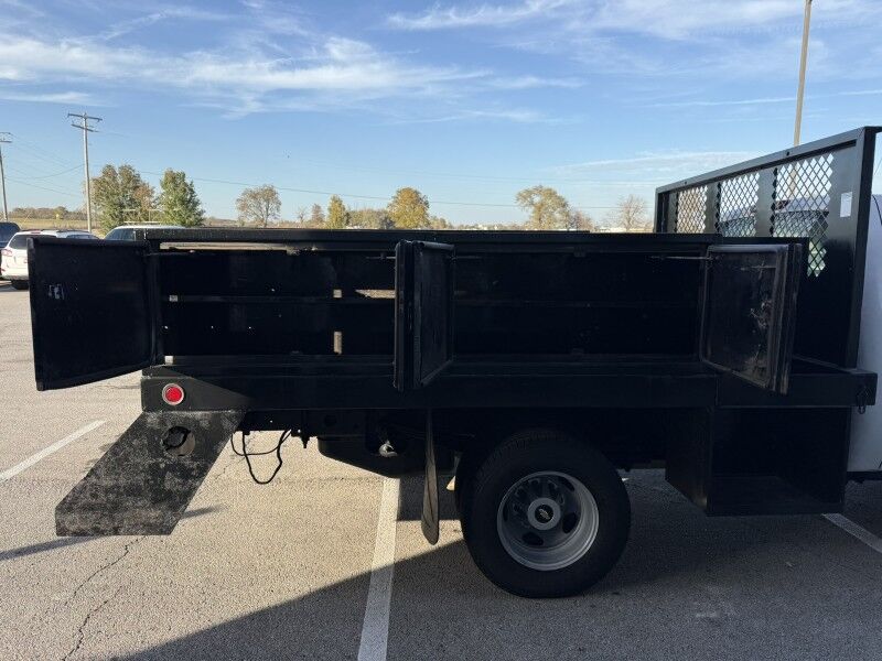 2011 Chevrolet 3500HD DRW Flatbed 13k exempt mi WT Collinsville OK