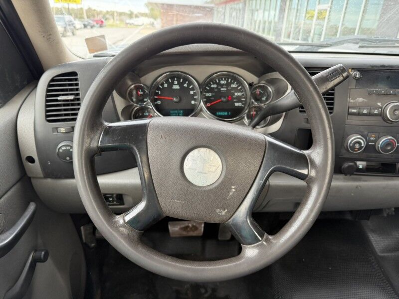 2011 Chevrolet 3500HD DRW Flatbed 13k exempt mi WT Collinsville OK