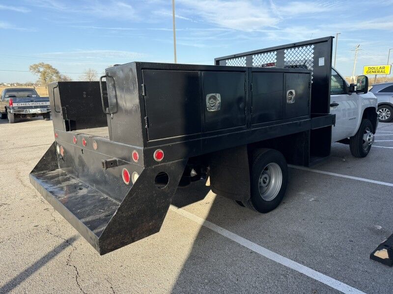 2011 Chevrolet 3500HD DRW Flatbed 13k exempt mi WT Collinsville OK