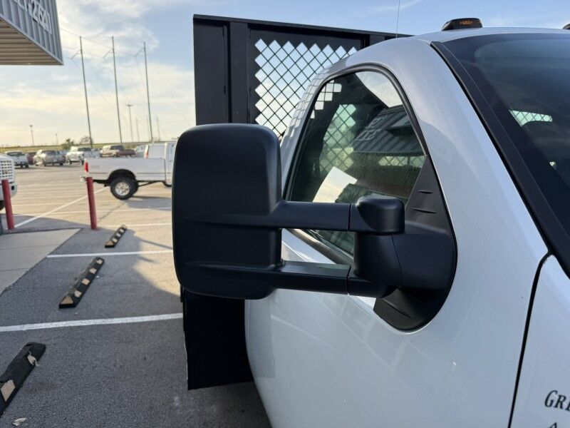 2011 Chevrolet 3500HD DRW Flatbed 13k exempt mi WT Collinsville OK