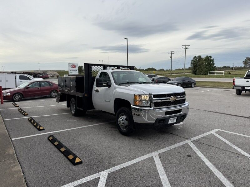 2011 Chevrolet 3500HD DRW Flatbed 13k exempt mi's WT Collinsville OK