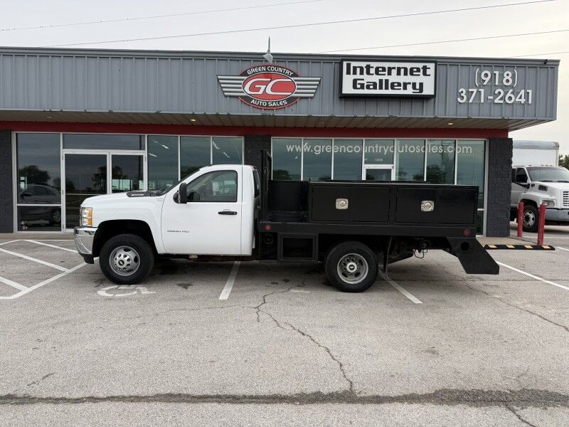 2011 Chevrolet 3500HD DRW Flatbed 13k exempt mi's WT Collinsville OK