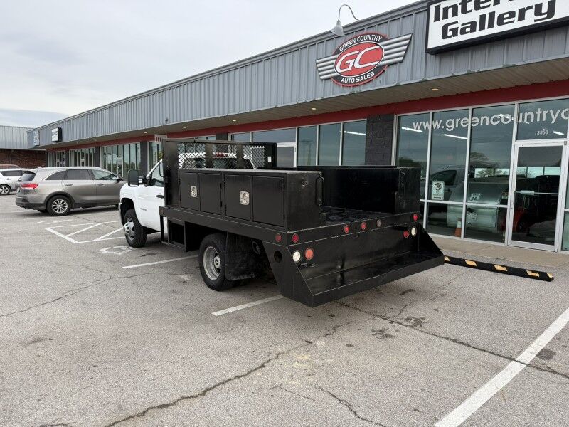 2011 Chevrolet 3500HD DRW Flatbed 13k exempt mi's WT Collinsville OK