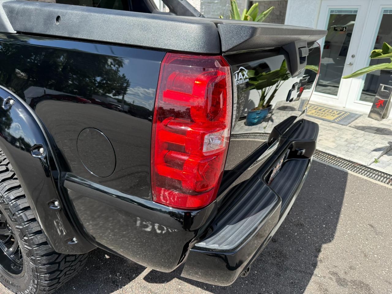 2011 Chevrolet Avalanche 4WD Crew Cab LTZ Jacksonville FL