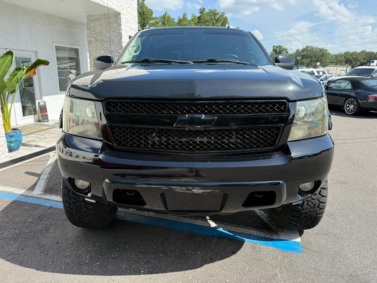 2011 Chevrolet Avalanche 4WD Crew Cab LTZ Jacksonville FL
