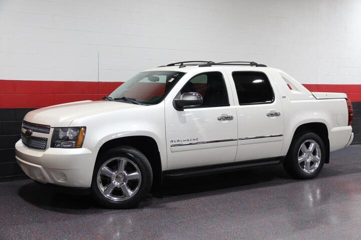 2011 Chevrolet Avalanche LTZ 4WD 4dr Truck Chicago IL