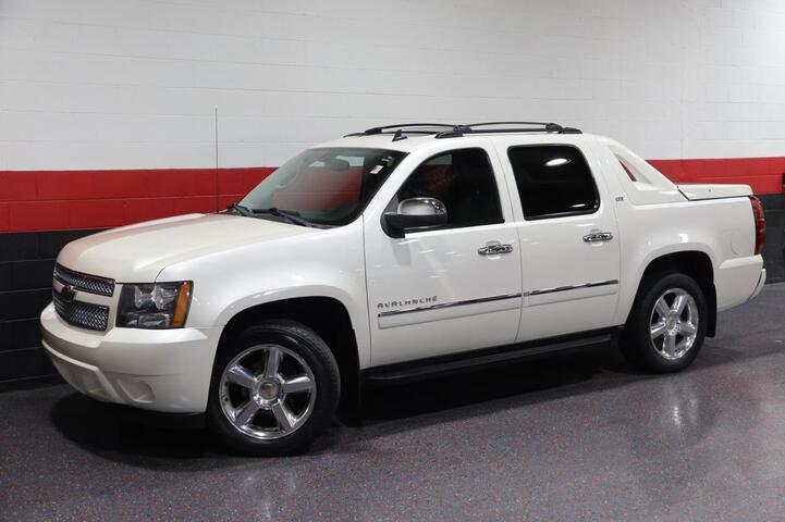 2011 Chevrolet Avalanche LTZ 4WD 4dr Truck Chicago IL